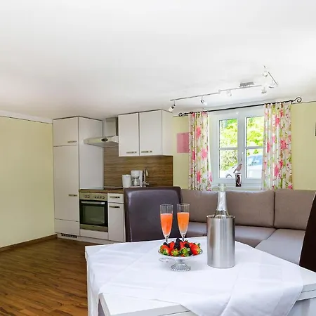 Haus Mayerhofer Gasthof 4*